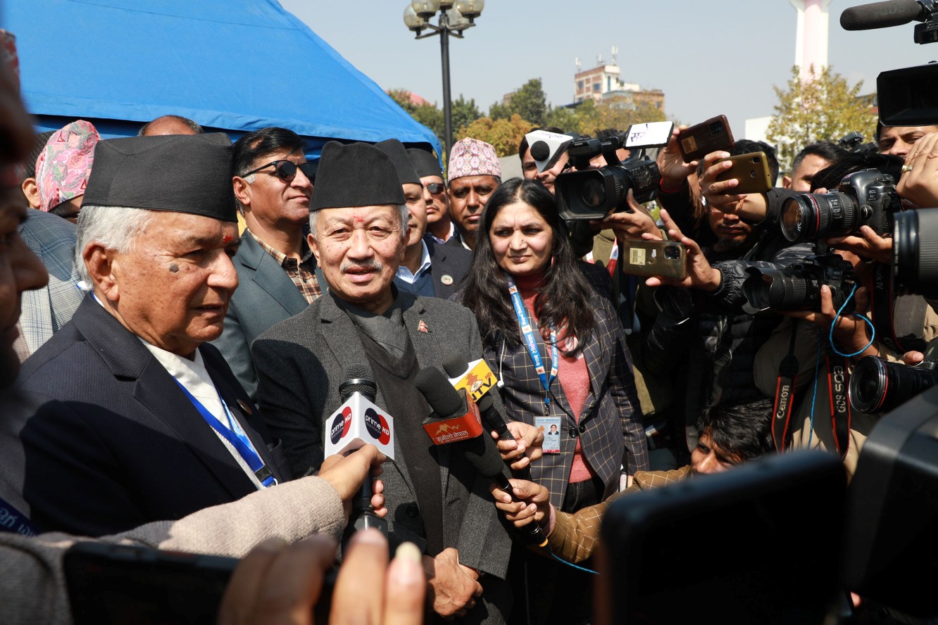 रामचन्द्र पौडेल र सुवास नेम्वाङ