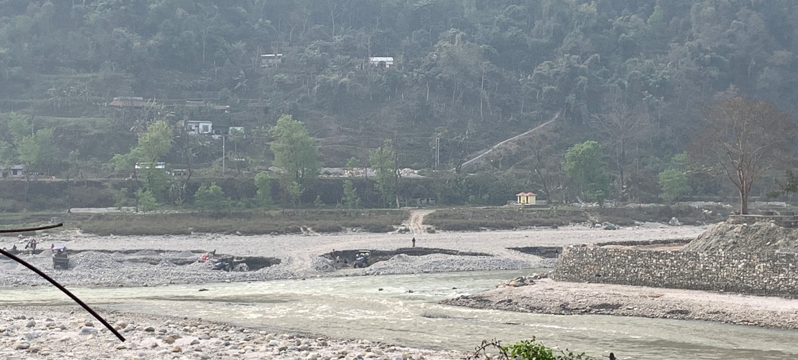 नदी ढुङ्गा, गिटी उत्खनन