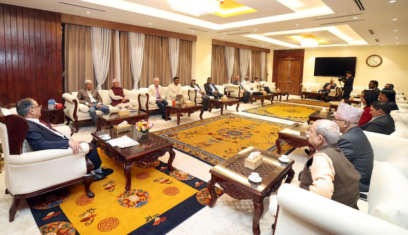 सत्ता गठबन्धनको बैठक