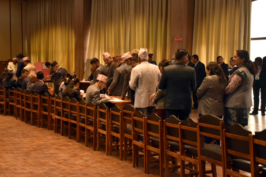 उपराष्ट्रपतिका लागि मतदान