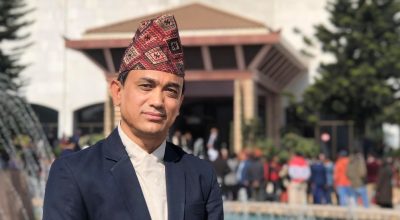 ढाकाकुमार श्रेष्ठ