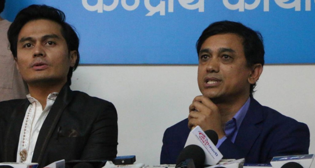 ढाकाकुमार श्रेष्ठ