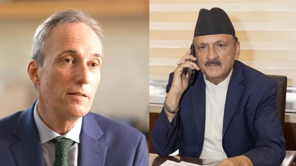 डा. प्रकाशशरण महत र मार्टिन रेजर