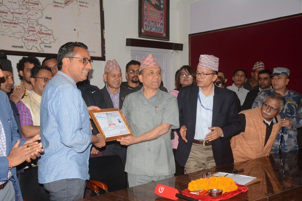 डा. स्वर्णिम वाग्ले