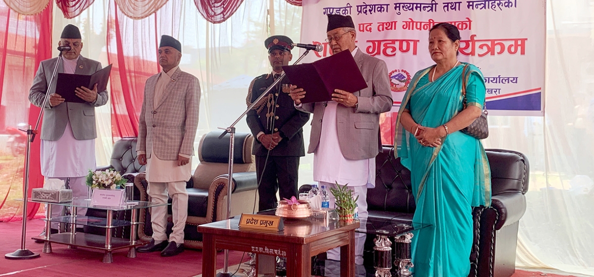 सुरेन्द्रराज पाण्डेले लिए सपथ