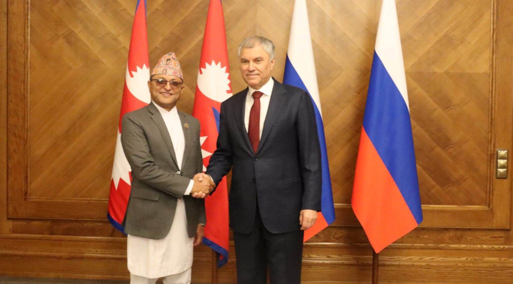 गणेशप्रसाद तिमिल्सिना र व्याचेस्लाभ भोलोडिन