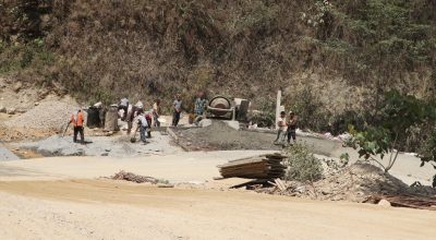 मध्यपहाडी लोकमार्ग