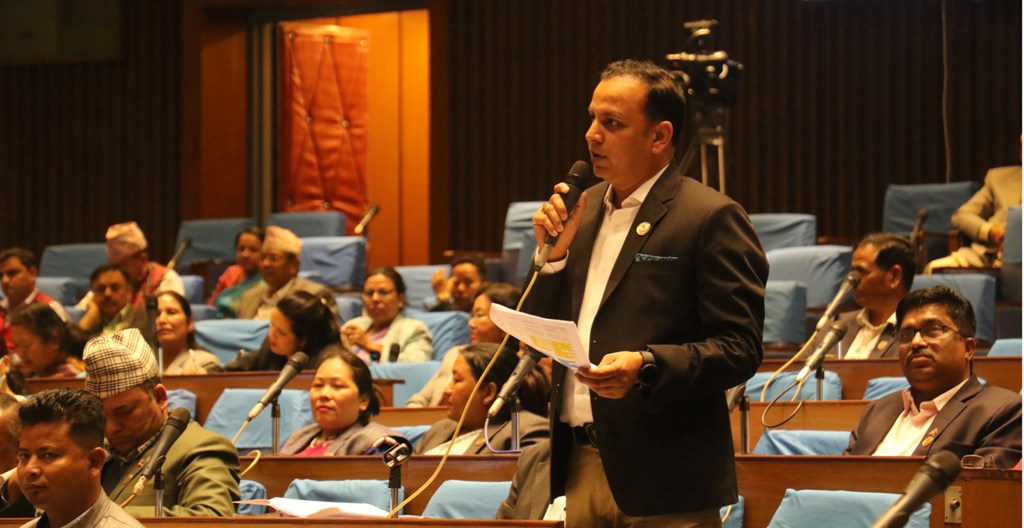 मनिष झा संसदमा