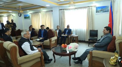 नारायणकाजी श्रेष्ठ र नवीन श्रीवास्तव