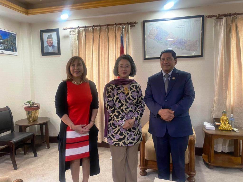 उपप्रधानमन्त्री श्रेष्ठसँग संयुक्त राष्ट्रसंघीय प्रतिनिधिमण्डलको भेट