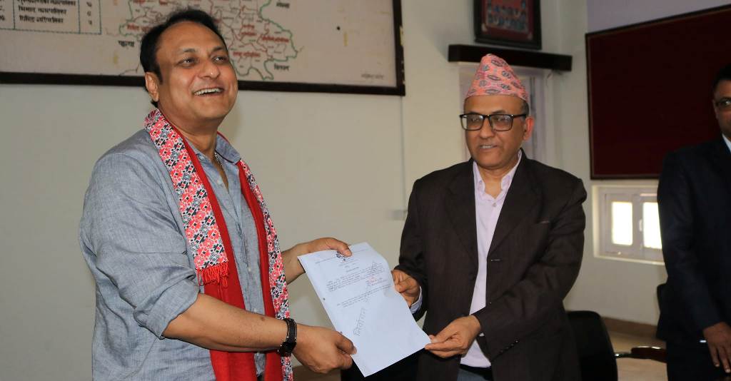 सर्वेन्द्र खनाल