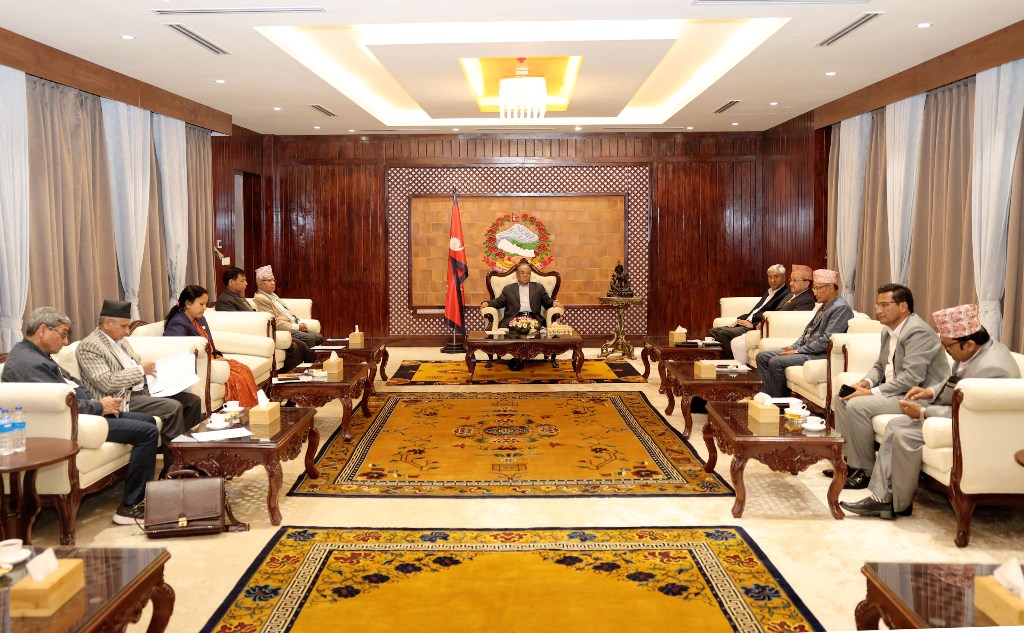 गठबन्धनका ४ दलको बैठक