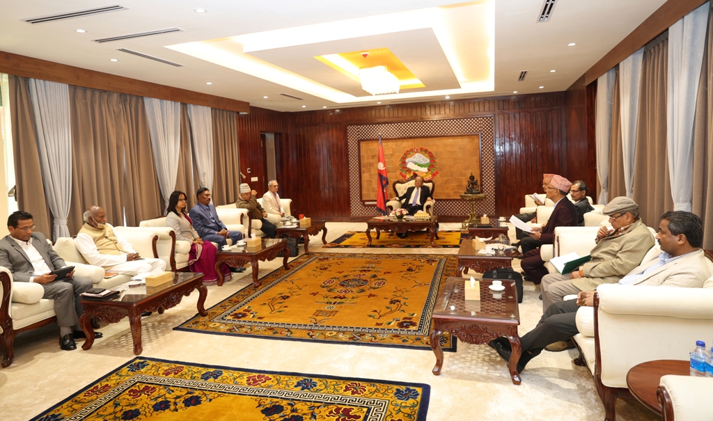 गठबन्धनको बैठक