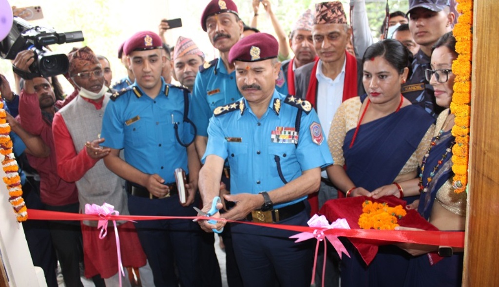 वसन्त कुँवर