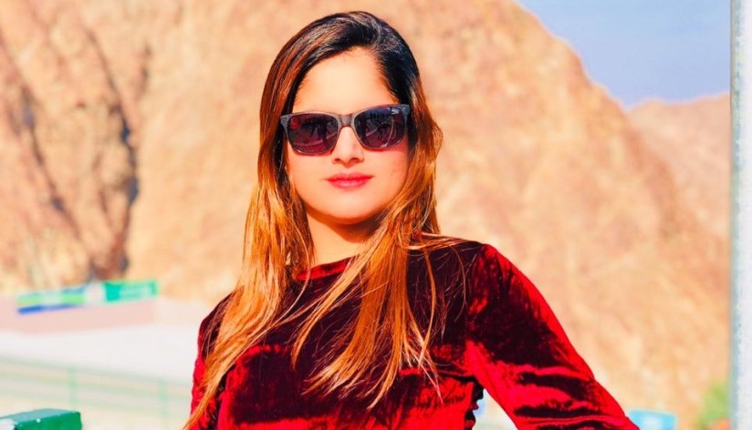 चाँदनी पाठक