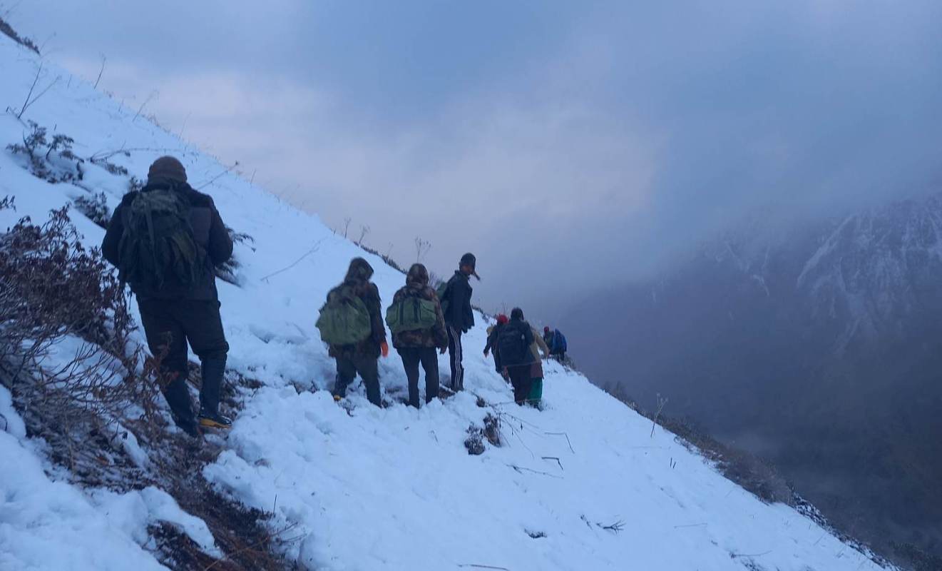 दार्चुला हिमपहिरो