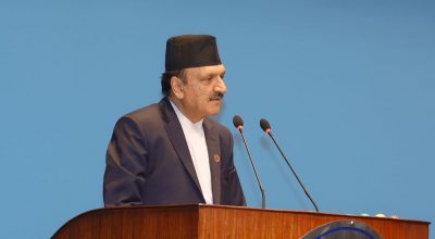 डा. प्रकाशशरण महत संसदमा