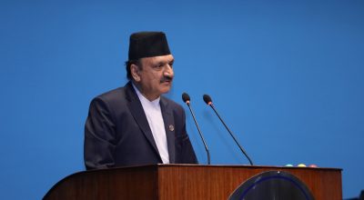 डा. प्रकाशशरण महत संसदमा