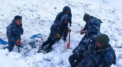 मुगु हिमपहिरो