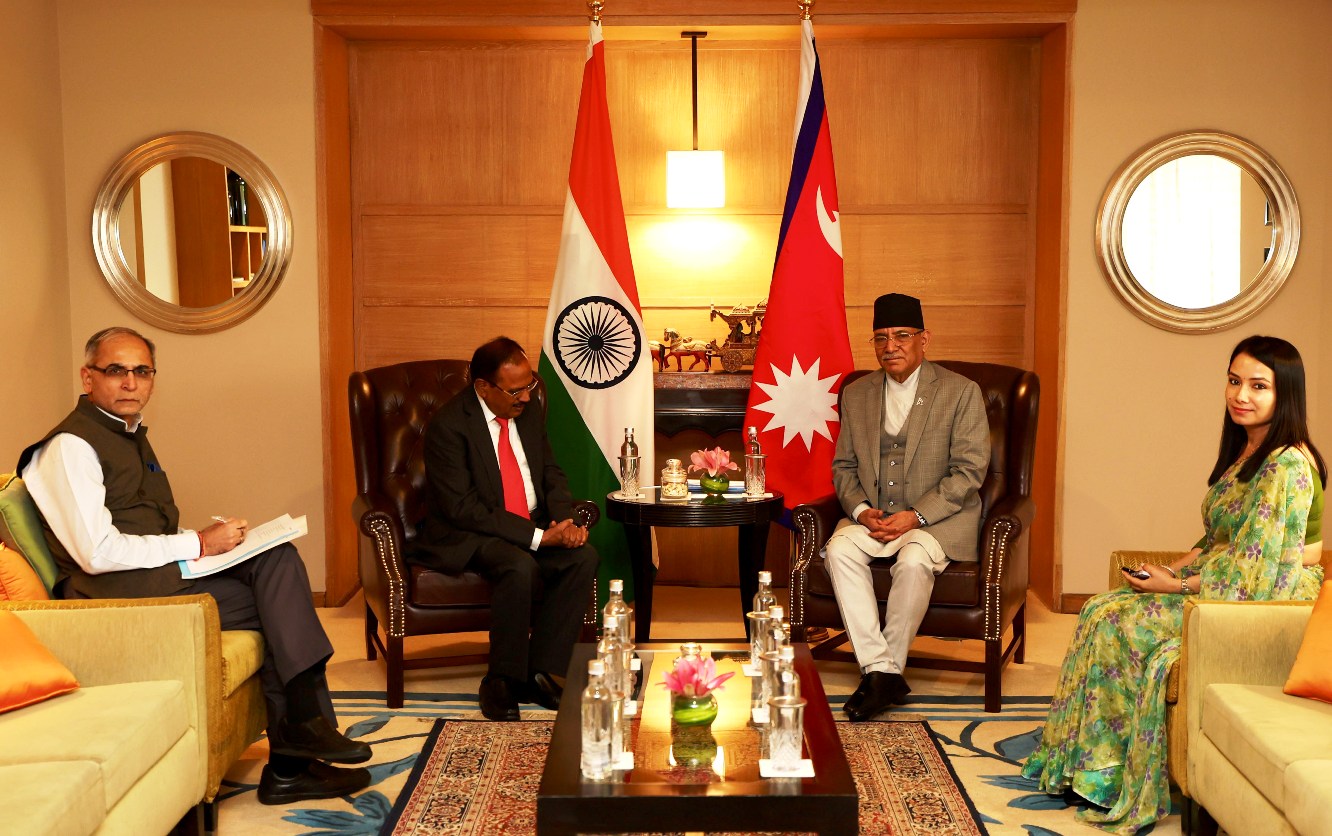 प्रधानमन्त्री प्रचण्ड र अजित डोभाल