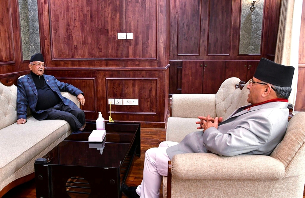 प्रचण्ड र ओली