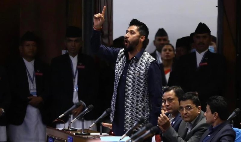 रवि लामिछाने संसदमा