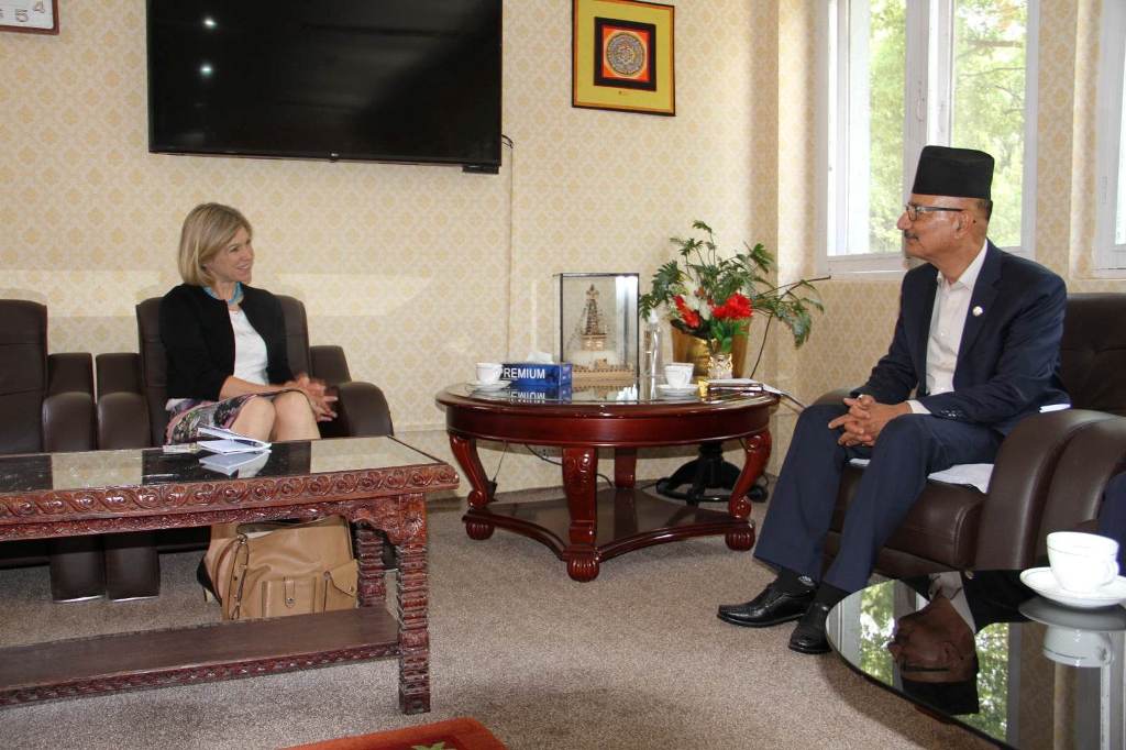 रमेश रिजाल र निकोला पोलिट