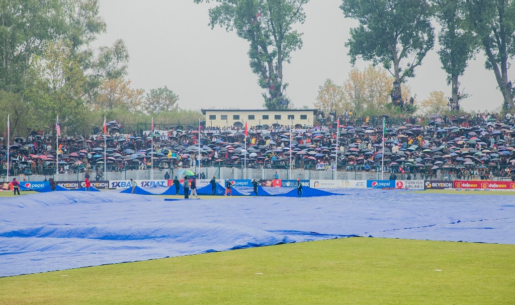 नेपाल र यूएईको खेल वर्षाले प्रभावित