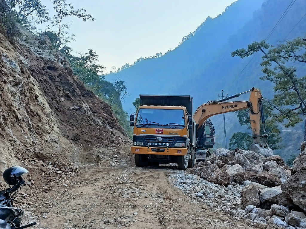 बुद्धसिं’ मार्ग