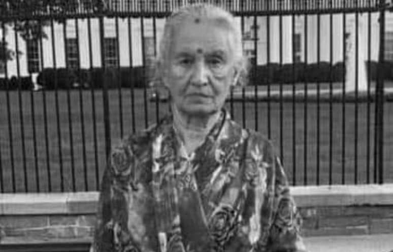 दिव्येश्वरी चन्द