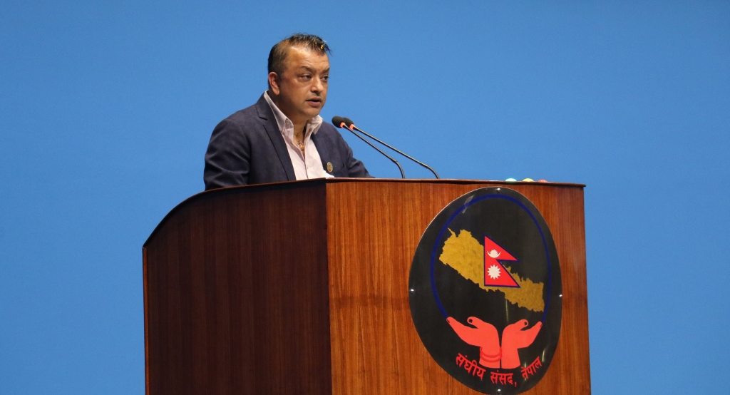 गगन थापा