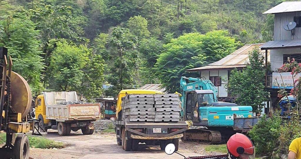 हेवा खोलामा बेलिब्रिज निर्माण