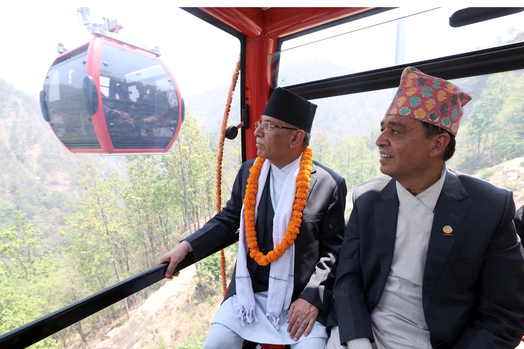 प्रधानमन्त्री प्रचण्डले गरे लुम्बिनी केबलकार उद्घाटन