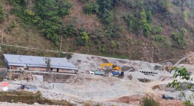 वाग्लुङको भूजीखोलामाथि बसपार्क !