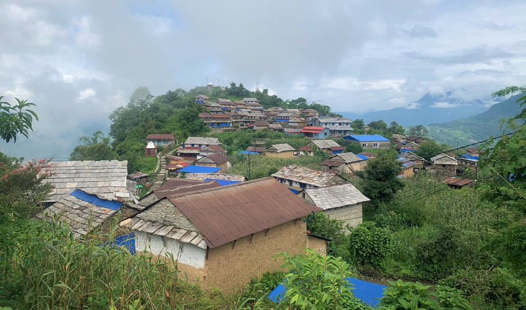 अर्मलाकोट गाउँ
