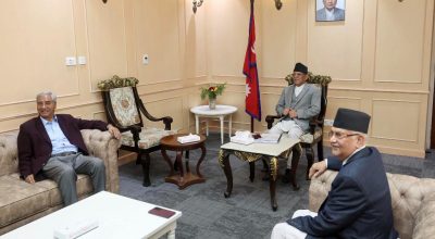 प्रचण्ड, ओली र देउवा