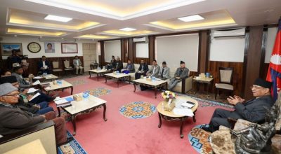 प्रधानमन्त्री प्रचण्ड र प्रमुख दलका प्रमुख सचेतकबीच छलफल