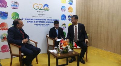 डा. प्रकाशशरण महत र लिउ कुन