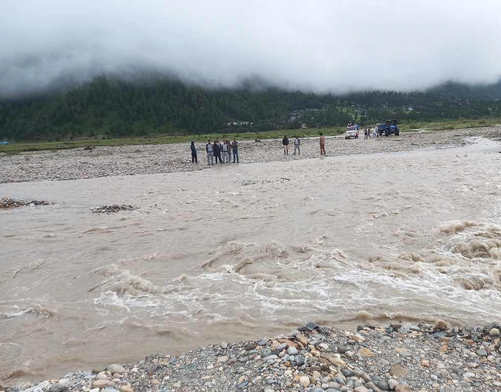 आन्तरिक पर्यटकलाई समस्या