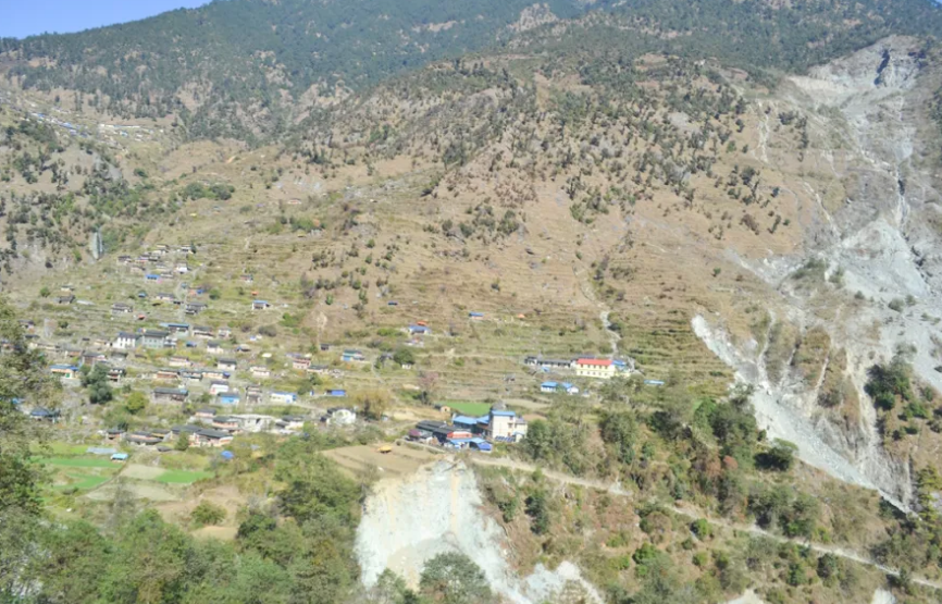 लमसुङ म्याग्दी