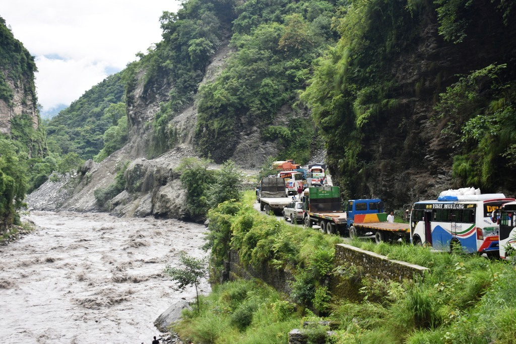 बेनी–जोमसोम सडक