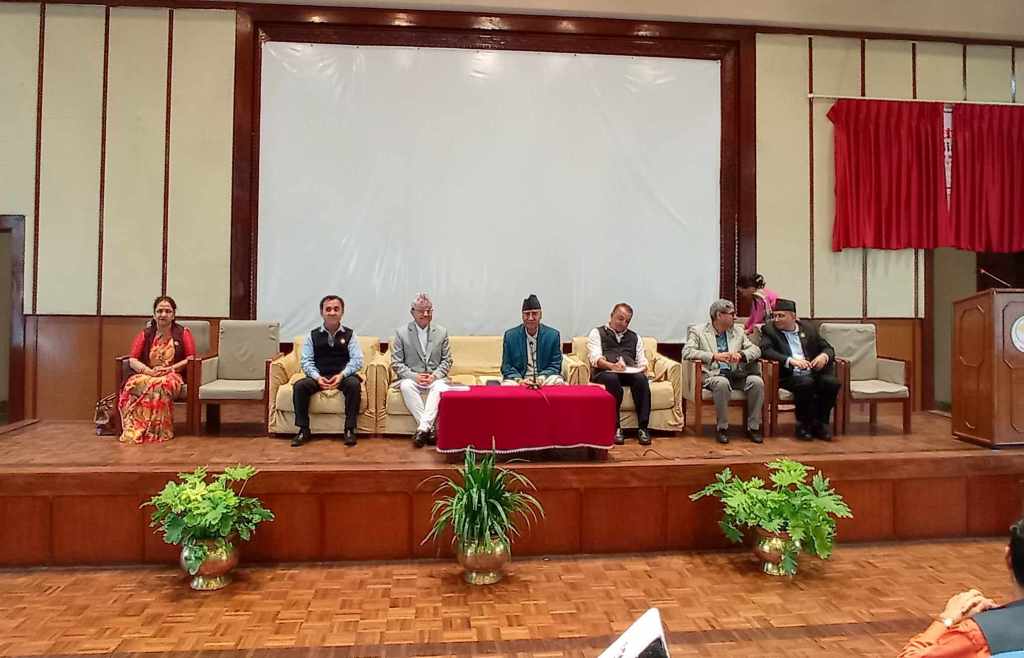 काँग्रेस संसदीय दलको बैठक शेरबहादुर देउवा