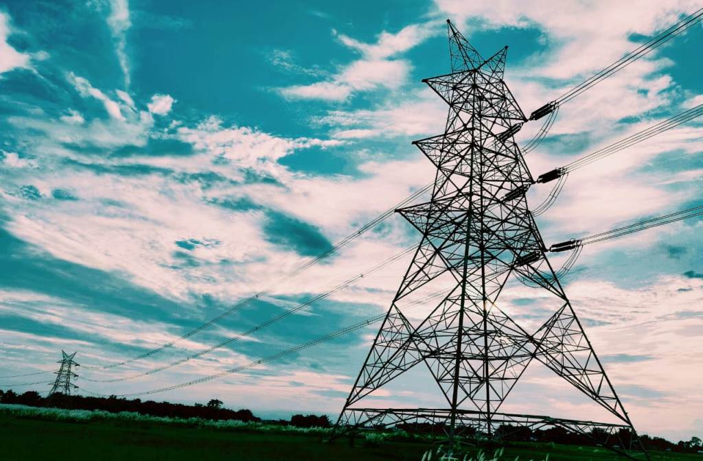 प्रसारण लाइन निर्माण