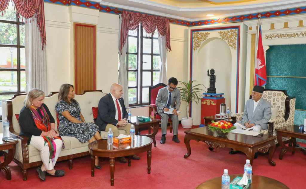 राष्ट्रपति पौडेलसँग अमेरिकी संसदीय प्रतिनिधिमण्डलद्धारा भेट