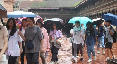 भक्तपुरमा पर्यटक