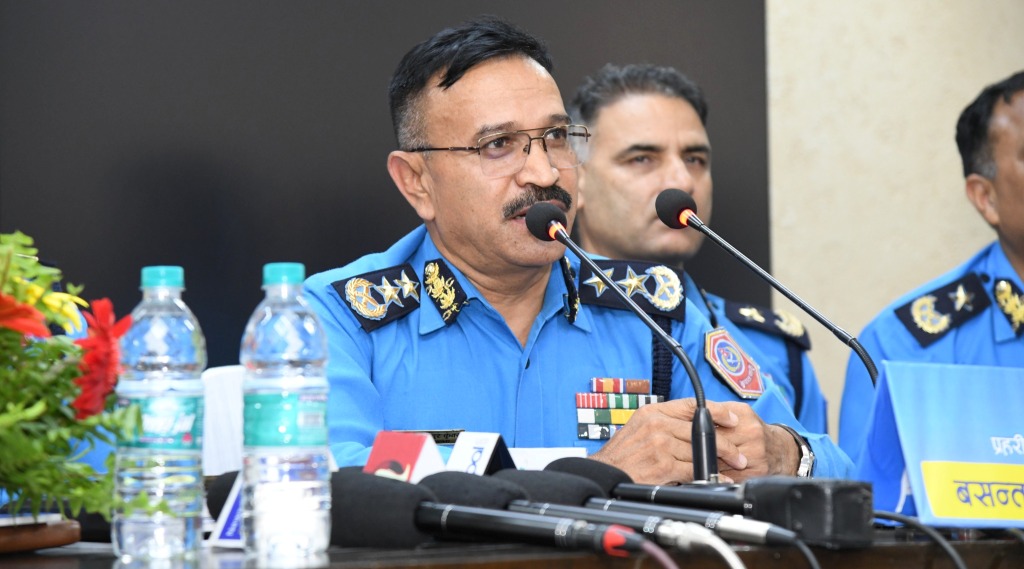 वसन्त कुँवर