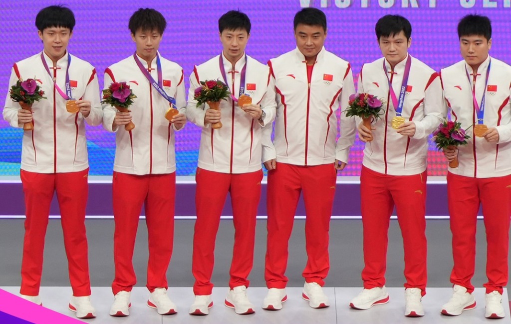 आयोजक चीन ५३ स्वर्णसहित शीर्ष स्थानमा