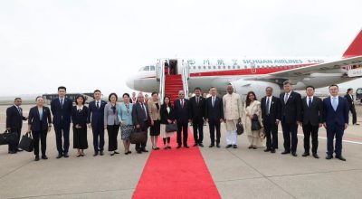 प्रधानमन्त्री प्रचण्ड तिब्बतको ल्हासा प्रस्थान गर्दै