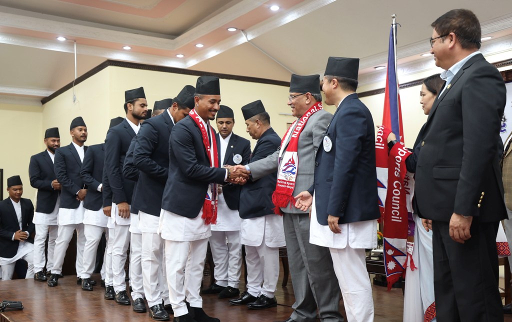 प्रधानमन्त्रीद्वारा १९औँ एसियाली खेलकुदमा भाग लिन जाने टोलीको बिदाइ