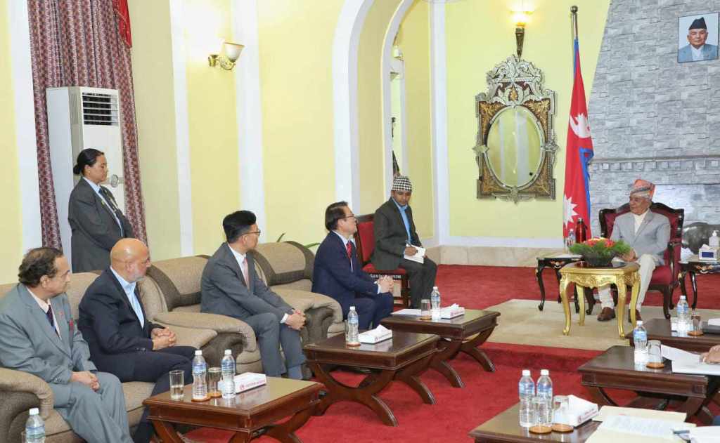 रामचन्द्र पौडेल र सिउङ ही पार्क